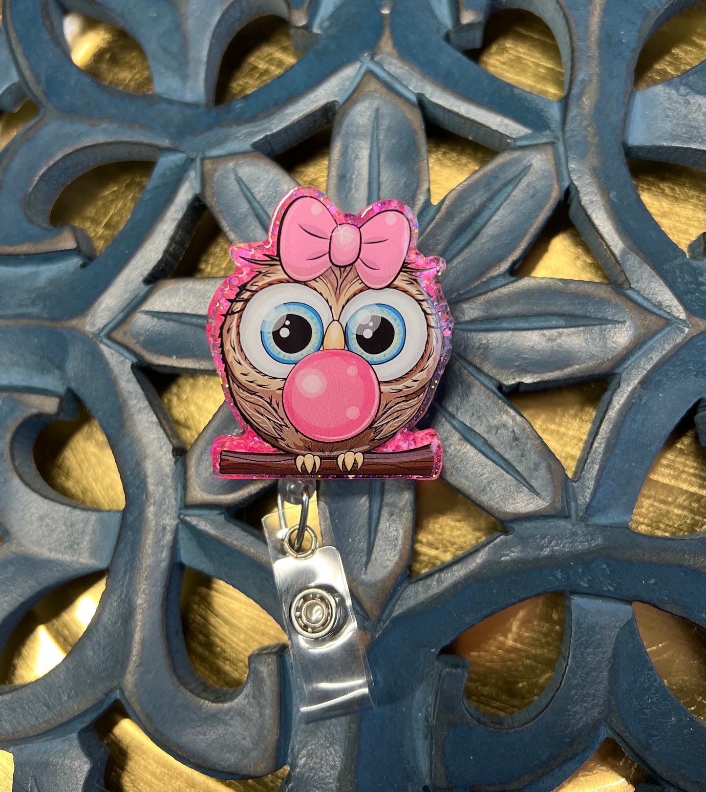 Bubble Gum Owl Badge Reel